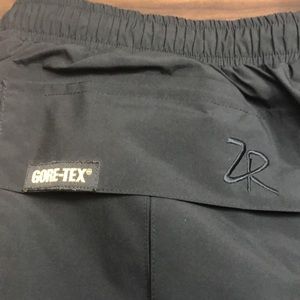 NWOT Zero Restriction GORE-TEX Rain Pants